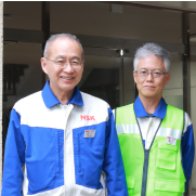 画像：シニアアドバイザー 梶川 洋一 氏（左）と桐原勤務 主任 廣田 光洋 氏（右）