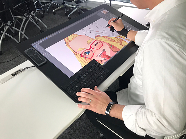 Wacom Cintiq Pro 32クリエイターレビュー ｜ワコムタブレットサイト 